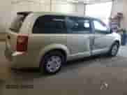 2010 Dodge Grand Caravan SE с VIN 2D4RN4DE5AR362390, выставлен на аукционе Copart как лот 82105365 с пробегом 111 947 миль миль и Списание • Salvage title. История ставок и продаж доступна на DreamBid. Изображение 3.