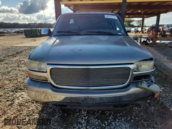 2000 GMC Sierra 1500 SLE z VIN 1GTEK19T1YE408802, wystawiony jako Copart lot #84044175 z przebiegiem 345 562 mil mil oraz Szkoda całkowita • Salvage title. Historia ofert i sprzedaży dostępna na DreamBid. Obrazek 5.