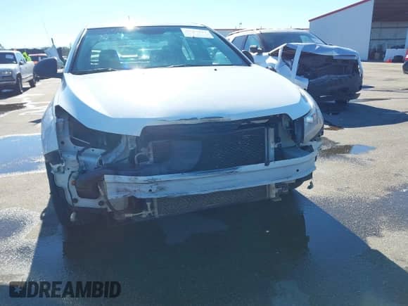 2015 Chevrolet Cruze LS with VIN 1G1PB5SH2F7291005, listed as a IAAI auction lot 41262811 with 112,153 mi miles and . Bid and sale history available at DreamBid. Image 6.