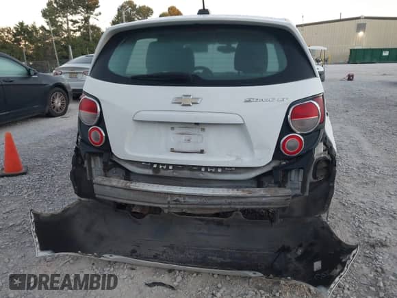 2015 Chevrolet Sonic LT с VIN 1G1JC6SHXF4180339, выставлен на аукционе IAAI как лот 43434958 с пробегом 179 112 миль миль и . История ставок и продаж доступна на DreamBid. Изображение 6.