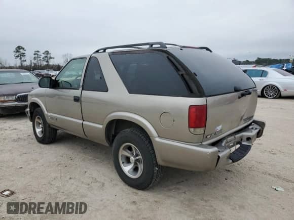 2000 Chevrolet Blazer LS с VIN 1GNCS18W9YK156194, выставлен на аукционе Copart как лот 45584375 с пробегом 90 327 миль миль и Чистый • Clean title. История ставок и продаж доступна на DreamBid. Изображение 2.