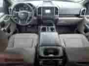 2018 Ford F-150 XLT z VIN 1FTEX1EP9JKD77168, wystawiony jako Copart lot #69857105 z przebiegiem 107 582 mil mil oraz Szkoda całkowita • Salvage title. Historia ofert i sprzedaży dostępna na DreamBid. Obrazek 8.