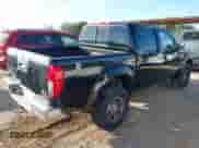 2011 Nissan Frontier Pro-4X z VIN 1N6AD0EV0BC402497, wystawiony jako IAAI lot #43477337 z przebiegiem 153 940 mil mil oraz . Historia ofert i sprzedaży dostępna na DreamBid. Obrazek 4.