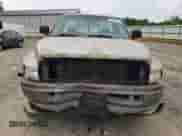 1996 Dodge 1500 с VIN 1B7HC16Y6TJ159102, выставлен на аукционе Copart как лот 55502895 с пробегом 160 517 миль миль и Списание • Salvage title. История ставок и продаж доступна на DreamBid. Изображение 5.