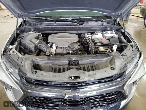 2024 Chevrolet Blazer RS с VIN 3GNKBKRS8RS174835, выставлен на аукционе Copart как лот 63058615 с пробегом 25 346 миль миль и Списание • Salvage title. История ставок и продаж доступна на DreamBid. Изображение 12.