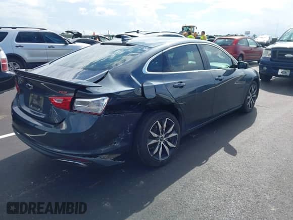 2020 Chevrolet Malibu RS with VIN 1G1ZG5ST2LF083822, listed as a IAAI auction lot 42984484 with 148,897 mi miles and . Bid and sale history available at DreamBid. Image 4.