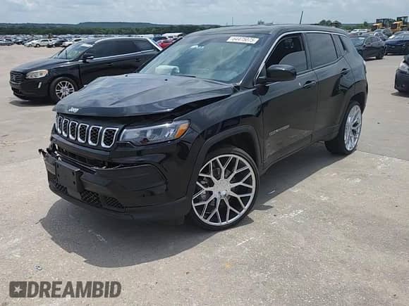 2025 Jeep Compass Sport with VIN 3C4NJDAN7ST528676, listed as a Copart auction lot 64475075 with 16,640 mi miles and Salvage title. Bid and sale history available at DreamBid. Image 14.