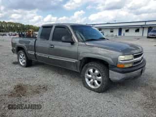 1999 Chevrolet Silverado 1500 LS z VIN 1GCEK19VXXE215029, wystawiony jako Copart lot #81454625 z przebiegiem Nie podano mil oraz Szkoda całkowita • Salvage title. Historia ofert i sprzedaży dostępna na DreamBid. Obrazek 4.