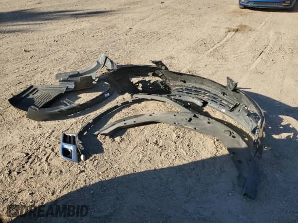 2013 Chevrolet Traverse LT with VIN 1GNKVGKD8DJ260429, listed as a Copart auction lot 89564395 with 164,697 mi miles and Clean title. Bid and sale history available at DreamBid. Image 13.