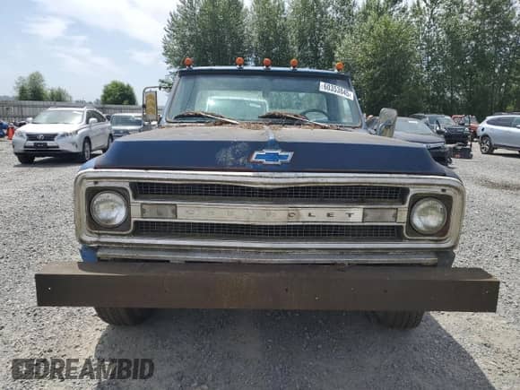 1972 Chevrolet Silverado 1500 z VIN CKE142Z150050, wystawiony jako Copart lot #60353845 z przebiegiem 57 572 mil mil oraz Czysty tytuł • Clean title. Historia ofert i sprzedaży dostępna na DreamBid. Obrazek 5.