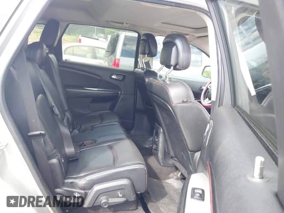 2014 Dodge Journey R/T z VIN 3C4PDDEG7ET139410, wystawiony jako IAAI lot #42808542 z przebiegiem 185 712 mil mil oraz . Historia ofert i sprzedaży dostępna na DreamBid. Obrazek 8.