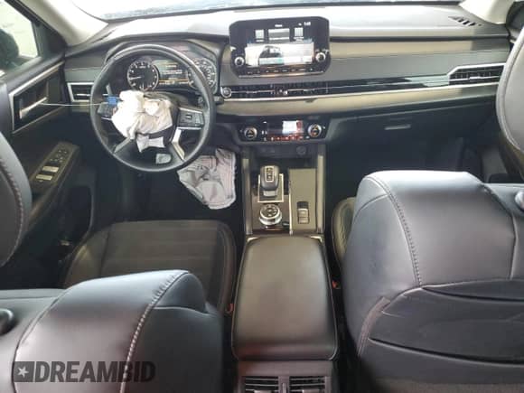 2023 Mitsubishi Outlander SE с VIN JA4J4UA80PZ053589, выставлен на аукционе Copart как лот 83873125 с пробегом 51 613 миль миль и На запчасти • Non repairable. История ставок и продаж доступна на DreamBid. Изображение 8.