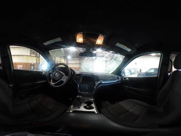 2018 Jeep Grand Cherokee Altitude with VIN 1C4RJFAGXJC470104, listed as a IAAI auction lot 42789497 with 62,027 mi miles and . Bid and sale history available at DreamBid. Image 20.