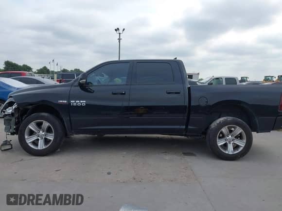 2014 Ram 1500 Sport with VIN 1C6RR7MT9ES322651, listed as a IAAI auction lot 42249417 with 195,076 mi miles and . Bid and sale history available at DreamBid. Image 15.