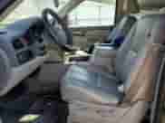 2010 Chevrolet Tahoe LT with VIN 1GNMCBE34AR169983, listed as a Copart auction lot 81857125 with 197,751 mi miles and Clean title. Bid and sale history available at DreamBid. Image 7.