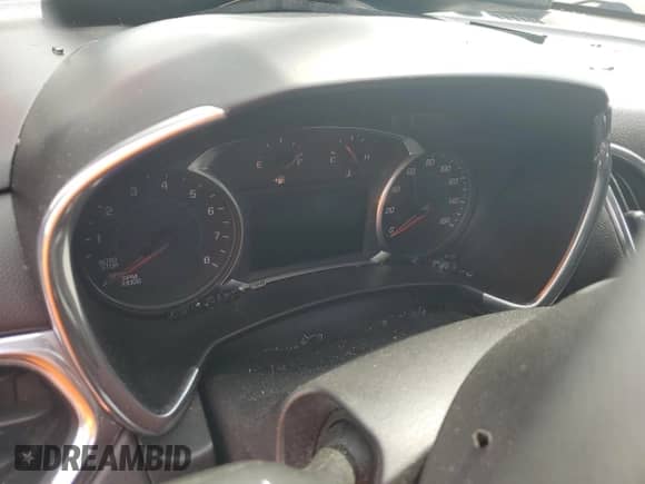 2020 Chevrolet Equinox LT z VIN 3GNAXUEV2LS528221, wystawiony jako Copart lot #65551805 z przebiegiem Nie podano mil oraz Szkoda całkowita • Salvage title. Historia ofert i sprzedaży dostępna na DreamBid. Obrazek 9.