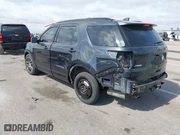 2017 Ford Explorer Sport with VIN 1FM5K8GT0HGB91190, listed as a IAAI auction lot 43382716 with 130,898 mi miles and . Bid and sale history available at DreamBid. Image 3.