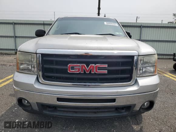 2011 GMC Sierra 1500 Work Truck with VIN 1GTR1TEX7BZ388127, listed as a Copart auction lot 60868425 with 94,876 mi miles and Clean title. Bid and sale history available at DreamBid. Image 5.