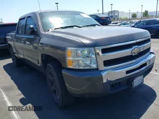 2011 Chevrolet Silverado 1500 LT с VIN 3GCPCSEA3BG117041, выставлен на аукционе IAAI как лот 41996824 с пробегом 259 389 миль миль и . История ставок и продаж доступна на DreamBid. Изображение 1.