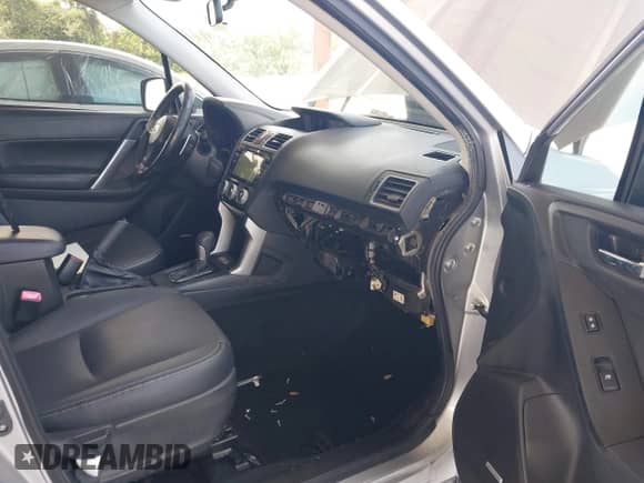 2016 Subaru Forester XT Touring with VIN JF2SJGXC1GH405232, listed as a IAAI auction lot 43370477 with 201,225 mi miles and . Bid and sale history available at DreamBid. Image 5.