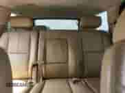 2007 Chevrolet Tahoe LTZ z VIN 1GNFK130X7R143170, wystawiony jako Copart lot #61536165 z przebiegiem Nie podano mil oraz Czysty tytuł • Clean title. Historia ofert i sprzedaży dostępna na DreamBid. Obrazek 10.