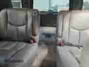 2003 Chevrolet Tahoe LT с VIN 1GNEK13Z63R264928, выставлен на аукционе Copart как лот 84194675 с пробегом 270 361 миль миль и Списание • Salvage title. История ставок и продаж доступна на DreamBid. Изображение 10.