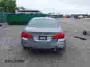 2011 BMW 5 Series 550i с VIN WBAFR9C51BC758665, выставлен на аукционе IAAI как лот 42503738 с пробегом Не указан миль и . История ставок и продаж доступна на DreamBid. Изображение 17.