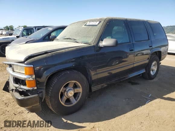 2000 Chevrolet Tahoe Limited с VIN 1GNEC13R7YR185336, выставлен на аукционе Copart как лот 56173125 с пробегом 232 438 миль миль и Списание • Salvage title. История ставок и продаж доступна на DreamBid. Изображение 1.