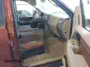 2005 Ford F-150 XLT z VIN 1FTPW14585KE76257, wystawiony jako IAAI lot #42669151 z przebiegiem 244 165 mil mil oraz . Historia ofert i sprzedaży dostępna na DreamBid. Obrazek 5.