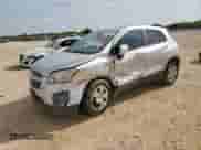 2016 Chevrolet Trax LS с VIN KL7CJKSB5GB563772, выставлен на аукционе Copart как лот 64810995 с пробегом 168 377 миль миль и Списание • Salvage title. История ставок и продаж доступна на DreamBid. Изображение 1.
