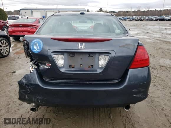 2006 Honda Accord EX-L z VIN 1HGCM65576A040475, wystawiony jako Copart lot #48040525 z przebiegiem 131 378 mil mil oraz Czysty tytuł • Clean title. Historia ofert i sprzedaży dostępna na DreamBid. Obrazek 6.