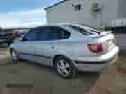 2004 Hyundai Elantra GT z VIN KMHDN56D84U130497, wystawiony jako Copart lot #49121055 z przebiegiem 96 046 mil mil oraz Szkoda całkowita • Salvage title. Historia ofert i sprzedaży dostępna na DreamBid. Obrazek 2.