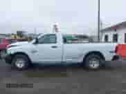 2022 Ram 1500 Tradesman с VIN 3C6JR6DG2NG300895, выставлен на аукционе IAAI как лот 42714275 с пробегом 57 831 миль миль и . История ставок и продаж доступна на DreamBid. Изображение 14.