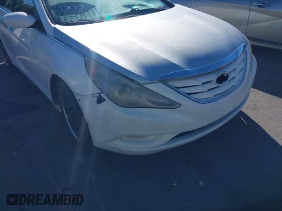2011 Hyundai Sonata GLS с VIN 5NPEB4AC4BH023206, выставлен на аукционе IAAI как лот 43384349 с пробегом 175 471 миль миль и . История ставок и продаж доступна на DreamBid. Изображение 6.
