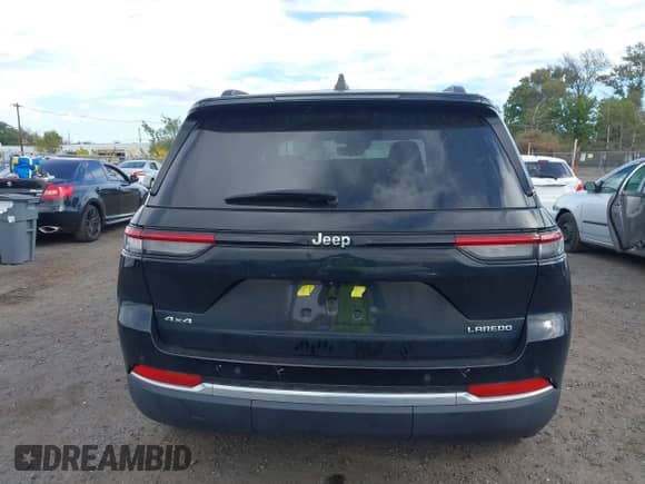 2023 Jeep Grand Cherokee Altitude с VIN 1C4RJHAG7P8709731, выставлен на аукционе IAAI как лот 40545392 с пробегом 27 835 миль миль и . История ставок и продаж доступна на DreamBid. Изображение 16.
