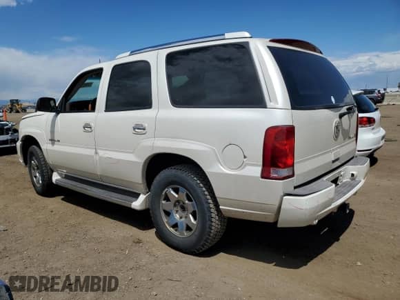 2003 Cadillac Escalade with VIN 1GYEK63N33R255939, listed as a Copart auction lot 54891325 with 236,152 mi miles and Salvage title. Bid and sale history available at DreamBid. Image 2.