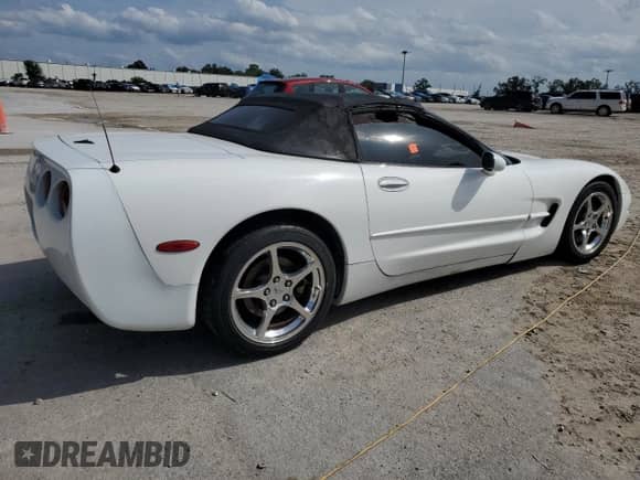 2004 Chevrolet Corvette with VIN 1G1YY32G945108108, listed as a Copart auction lot 72935054 with Not provided miles and Salvage title. Bid and sale history available at DreamBid. Image 3.