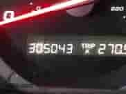 2006 Honda Pilot EX z VIN 5FNYF284X6B019735, wystawiony jako IAAI lot #43311643 z przebiegiem 305 043 mil mil oraz . Historia ofert i sprzedaży dostępna na DreamBid. Obrazek 7.