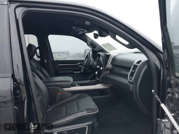 2021 Ram 1500 Laramie with VIN 1C6RREJT6MN542383, listed as a IAAI auction lot 41537424 with 62,680 mi miles and . Bid and sale history available at DreamBid. Image 5.