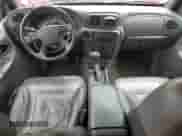 2004 Chevrolet TrailBlazer LS с VIN 1GNDS13S342339674, выставлен на аукционе Copart как лот 58789445 с пробегом 146 555 миль миль и Списание • Salvage title. История ставок и продаж доступна на DreamBid. Изображение 8.