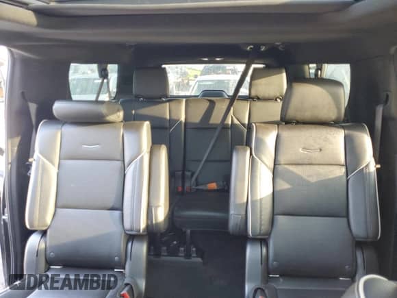 2021 Cadillac Escalade ESV Premium Luxury с VIN 1GYS4KKL7MR262044, выставлен на аукционе Copart как лот 63757435 с пробегом Не указан миль и Чистый • Clean title. История ставок и продаж доступна на DreamBid. Изображение 10.