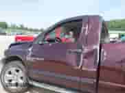 2005 Dodge 1500 SLT z VIN 1D7HU16D95J580086, wystawiony jako IAAI lot #42277801 z przebiegiem 93 975 mil mil oraz . Historia ofert i sprzedaży dostępna na DreamBid. Obrazek 14.