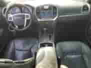 2012 Chrysler 300 C с VIN 2C3CCAET5CH309108, выставлен на аукционе Copart как лот 87206165 с пробегом 107 192 миль миль и Чистый • Clean title. История ставок и продаж доступна на DreamBid. Изображение 8.