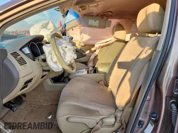 2014 Nissan Murano S с VIN JN8AZ1MU9EW419311, выставлен на аукционе Copart как лот 85492755 с пробегом 173 827 миль миль и Списание • Salvage title. История ставок и продаж доступна на DreamBid. Изображение 7.