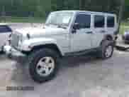 2008 Jeep Wrangler Unlimited Sahara с VIN 1J8GA59138L610451, выставлен на аукционе IAAI как лот 42297978 с пробегом 110 339 миль миль и . История ставок и продаж доступна на DreamBid. Изображение 18.