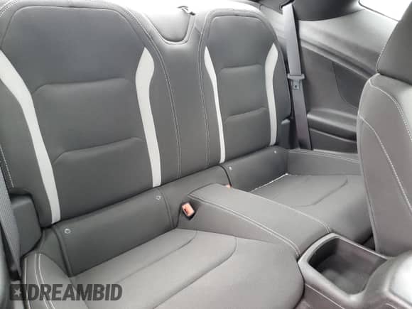 2018 Chevrolet Camaro 1LS с VIN 1G1FA1RS6J0180354, выставлен на аукционе Copart как лот 48001805 с пробегом 41 076 миль миль и Чистый • Clean title. История ставок и продаж доступна на DreamBid. Изображение 11.