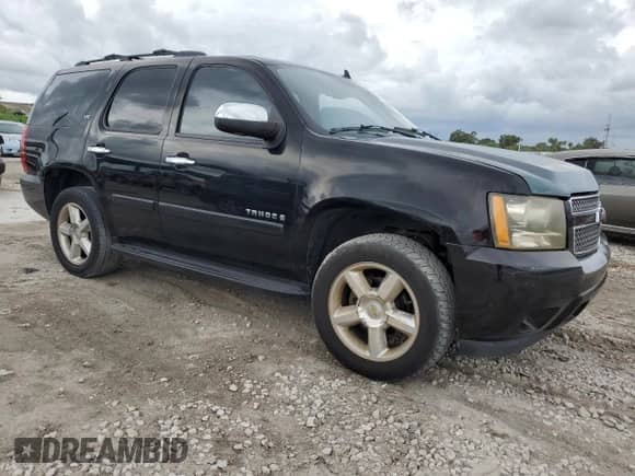 2007 Chevrolet Tahoe LT z VIN 1GNFC13J87R398213, wystawiony jako Copart lot #82352805 z przebiegiem 187 001 mil mil oraz Czysty tytuł • Clean title. Historia ofert i sprzedaży dostępna na DreamBid. Obrazek 4.