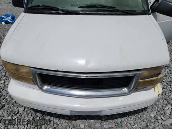 2000 Chevrolet Astro Cargo с VIN 1GCDM19W2YB128890, выставлен на аукционе Copart как лот 59023315 с пробегом Не указан миль и Списание • Salvage title. История ставок и продаж доступна на DreamBid. Изображение 11.
