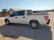 2018 Ford F-150 XL z VIN 1FTEW1CP4JKE22877, wystawiony jako Copart lot #70689555 z przebiegiem 145 281 mil mil oraz Czysty tytuł • Clean title. Historia ofert i sprzedaży dostępna na DreamBid. Obrazek 2.