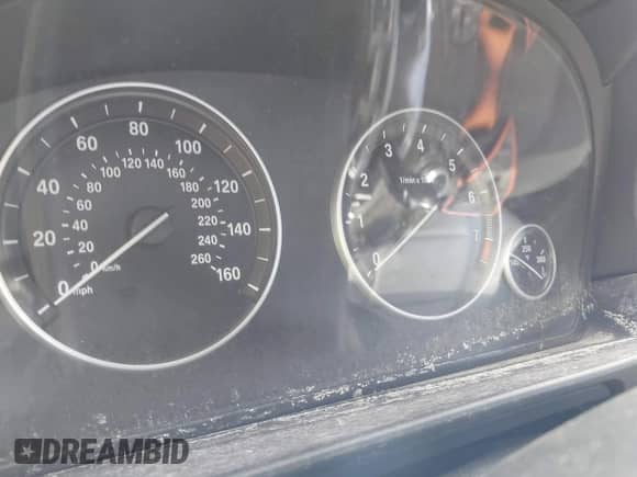 2012 BMW 5 Series 528i xDrive с VIN WBAXH5C51CDW08390, выставлен на аукционе IAAI как лот 43053012 с пробегом Не указан миль и . История ставок и продаж доступна на DreamBid. Изображение 7.